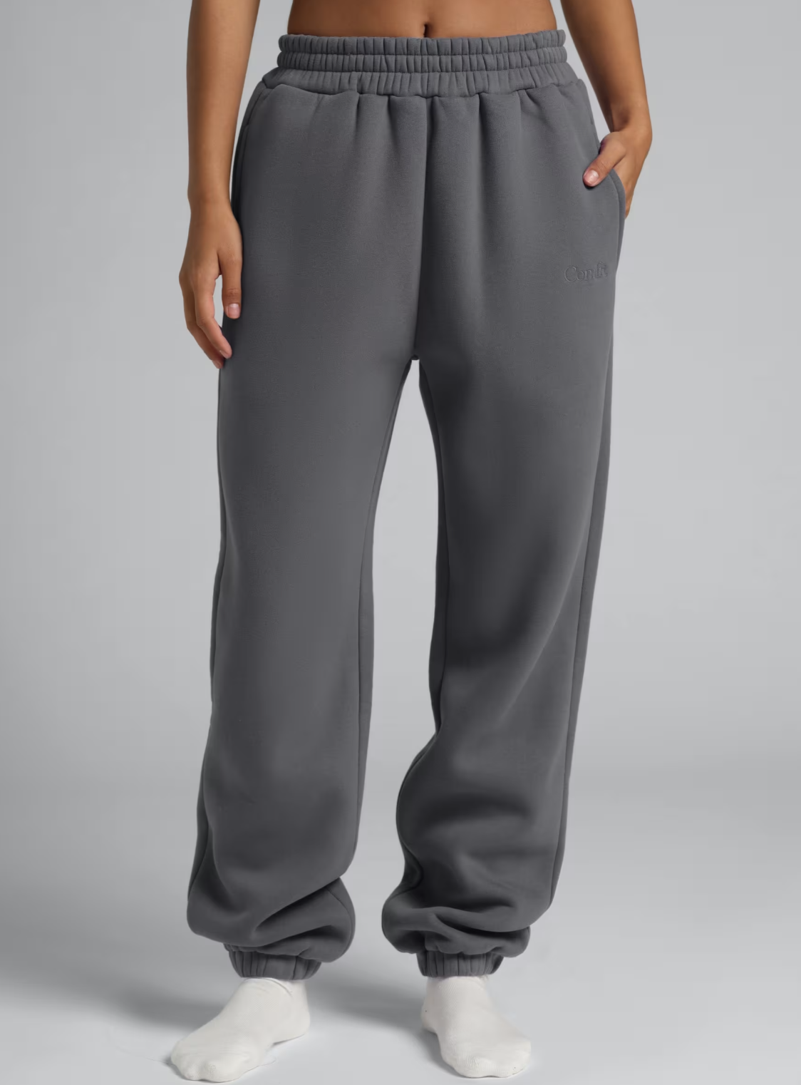 Signature Sweatpants — Graphite